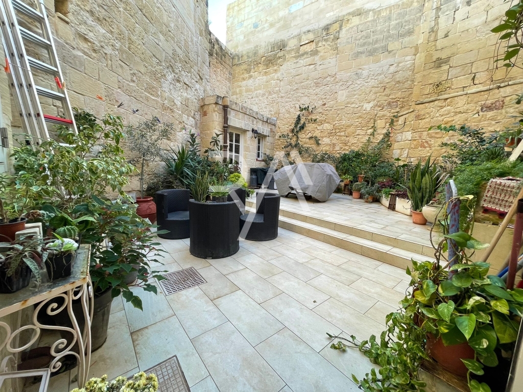 Houses of Character in Zejtun | South Eastern